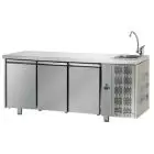 REFRIGERATED COUNTER - STAINLESS STEEL AISI 304 - Mod. UG03MGNL - SINK INCLUDED - VENTILATED COOLING - GASTRONORM 1/1 - N. 3 DOORS - TEMPERATURE 0°/+10°C - Dimensions cm. L 187 x D 70 x H 115/120 - EC standards