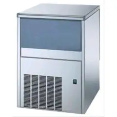 FULL CUBE ICE MACHINE SPRAY SYSTEM - Cod. TM70 - CUBE TYPE S/M/L/E - CUBE gr 14/17/32/41 - PRODUCES UP TO kg 38/24 h - Dimensions cm L 49,7 x D 59,2 x H 68,7 - EC standards-