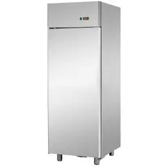 UPRIGHT FRIDGE - STAINLESS STEEL AISI 304 - VENTILATED COOLING - Mod. BG07ETN - GASTRONORM 2/1 - CAPACITY LT 700 - N. 1 DOOR - TEMPERATURE 0°/+10°C - Dimensions cm L 71 x D 80 x H 203/210 - CE APPROVED