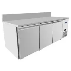 REFRIGERATED TABLE WITH UPSTAND - STAINLESS STEEL - VENTILATED COOLING - Mod.B-EPF3485-SB-GR - PASTRY-SPECIFIC - TRAYS 60 x 40 cm - 3 DOORS - CAPACITY 420 L - TEMPERATURE -2°/+8°C - Dim. L 201 x D 80 x h 94 cm - CE APPROVED