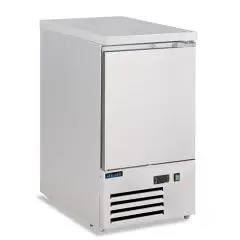 Refrigerated saladette counter model SALADETTE SF 401, temperature +2&deg;C / +8&deg;C, gross capacity 109 Lt, external dimensions 435 x 700 x 870 mm.