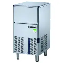 HOLLOW CUBE ICE MAKER - Mod SDH 64 - CONTAINER CAPACITY kg 20 - PRODUCTION WITH AIR-COOLED MOTOR UP TO kg 62/24 h - PRODUCTION WITH WATER-COOLED MOTOR UP TO kg 60/24 h - Dimensions cm L 48,6 x D 57,5 x 81,6/90,8 H
