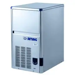 HOLLOW CUBE ICE MAKER - Mod SEI24 - CONTAINER CAPACITY Kg 6 - PRODUCTION WITH AIR MOTOR UP TO 25/24 h kg - PRODUCTION WITH WATER MOTOR UP TO kg 24/24 h - Dim. cm L 33,6 x D 45,7 x H 59,7/61,7