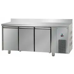 REFRIGERATED COUNTER WITH UPSTAND - STAINLESS STEEL AISI 304 LT - VENTILATED COOLING - Mod.UG03MBTAL - GASTRONORM 1/1 - N. 3 DOORS - TEMPERATURE -18°/-22°C - Dimensions Cm L 187 x D 71,5 x H 95/102 - EC standards