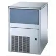 FULL CUBE ICE MACHINE SPRAY SYSTEM - Cod. TM70 - CUBE TYPE S/M/L/E - CUBE gr 14/17/32/41 - PRODUCES UP TO kg 38/24 h - Dimensions cm L 49,7 x D 59,2 x H 68,7 - EC standards-