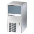 HOLLOW CUBE ICE MACHINE - PADDLE SYSTEM - Cod. LGU55 - CUBE TYPE gr 20 - PRODUCES UP TO kg 20/24 h - Dimensions cm L 38,5 x D 46,8 x H 68,7 - EC standards-