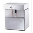 SUPERCOOLED FLAT FLAKE ICE MACHINE - CONDENSER NOT INCLUDED - Cod. SPLIT 1750 - PRODUCES UP TO kg 900/24 h - ABSORBED POWER 180 W - Fits with ice bin: BIN1200DD/ ESC1100/ ESC2500 - Dimensions cm L 70 x D 60,4 X H 88 - EC standards