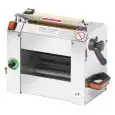 SHEETER - MOD. SF220X - 1 PAIR OF ROLLERS - DIM. ROLLERS cm 22 x Ø 3,8 - PUSH-BUTTON 24VOLT - POWER W 150 - SINGLE-PHASE POWER SUPPLY 230V/1/50HZ - DIMENSIONS cm L 40 x P 22 x 30 H - WEIGHT Kg 15