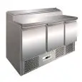 REFRIGERATED SALADETTE AND COUNTER - STAINLESS STEEL AISI 304 - Mod. G-PS300 - STATIC COOLING - GASTRONORM 1/1 (cm 53x32,5) - TRIPLE SOLID DOOR - TEMPERATURE RANGE +2°/+8°C - Dimensions cm L137 x D70 x h101 - CE APPROVED