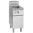 GAS FRYER - MELTING LINE - MOD. FG9413MP - "MELTING" TECHNOLOGY: ELECTRONIC CONTROL OF THE TEMPERATURE INTERMITTENTLY PROGRAMMED AND GRADUAL - EXCHANGERS OUTSIDE THE TANK - N. 1 TANK LT. 13 OF OIL - N. 1 NEUTRAL COMPARTMENT WITH DOOR - DIMENSIONS Cm L 40 