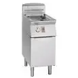 ELECTRIC FRYER - MELTING LINE - MOD. FE9117M - "MELTING" TECHNOLOGY: ELECTRONIC CONTROL OF THE TEMPERATURE INTERMITTENTLY PROGRAMMED AND GRADUAL - N. 1 TANK LT. 17 OIL - N. 1 NEUTRAL COMPARTMENT WITH DOOR - POWER 16,5 kW - DIMENSIONS Cm L 40 X P 90 X h 90