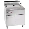GAS FRYER - PASTRY MELTING LINE - MOD. FG73PMT - FOR PASTRY - "MELTING" TECHNOLOGY: PROGRAMMED AND GRADUAL INTERMITTENT ELECTRONIC TEMPERATURE CONTROL - N. 1 LT TANK. 44 OF OIL - N. 1 NEUTRAL COMPARTMENT WITH TWO DOORS - DIMENSIONS L 80 X P 70 X h 90 cm -
