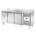 REFRIGERATED TABLE WITH UPSTAND - STAINLESS STEEL - VENTILATED - Mod. AK3204TN - GASTRONORM 1/1 (53 X 32,5 cm) - 3 DOORS - LOCK - CAPACITY 417 Lt - TEMPERATURE -2°/+8°C - DIMENSIONS cm L 179,5 x D 70 x H 95 - CE approved