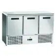 Refrigerated saladette - Stainless steel - Mod CNX93V- Ventilated cooling - Gastronorm 1/1(cm 53 x 32,5) - 3 refrigerated doors - Temperature -10º/-20ºC - Dimensions cm L 136,5 x D 70 x H 88,3