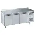 REFRIGERATED COUNTER WITH UPSTAND - STAINLESS STEEL AISI 201 - FOR SNACK BARS - VENTILATED COOLING - Mod. G-SNACK3200TN-FC - N. 3 SOLID DOORS - GROSS CAPACITY Lt 239 - TEMPERATURE RANGE -2°/+8°C - Dimensions cm L 179,5 x D60 x h95 - CE APPROVED