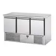REFRIGERATED SALADETTE AND COUNTER - Mod. SLV03NX - VENTILATED COOLING - GASTRONORM 1/1 (cm 53x32,5) - STAINLESS STEEL COUNTER COMPLETE - N. 3 REFRIGERATED DOORS - TEMPERATURE +4°/+6°C - Dimensions cm L 138,4 x D 70 x H 88 - EC standards