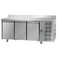 REFRIGERATED COUNTER WITH UPSTAND - STAINLESS STEEL AISI 304 - FOR BAKERIES - TRAYS cm 60x40 - VENTILATED COOLING - Mod. UQ03MAL - N. 3 DOORS - TEMPERATURE 0°/+10°C - Dimensions cm. L 215 x D 80 x H 95/102 - EC standards